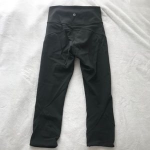 Lululemon dark green crop leggings